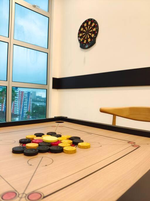 A1403 Jb City Sks Habitat Larkin 2Br 6Pax 100Mbps Netflix!! By Stay ยะโฮร์บาห์รู ภายนอก รูปภาพ