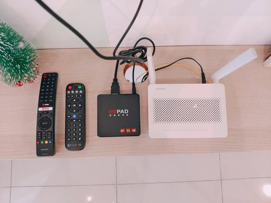 A1403 Jb City Sks Habitat Larkin 2Br 6Pax 100Mbps Netflix!! By Stay ยะโฮร์บาห์รู ภายนอก รูปภาพ
