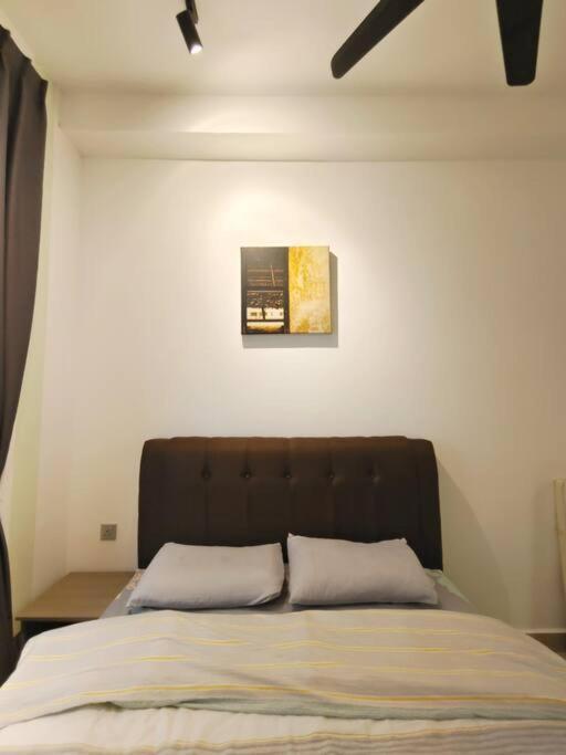 A1403 Jb City Sks Habitat Larkin 2Br 6Pax 100Mbps Netflix!! By Stay ยะโฮร์บาห์รู ภายนอก รูปภาพ