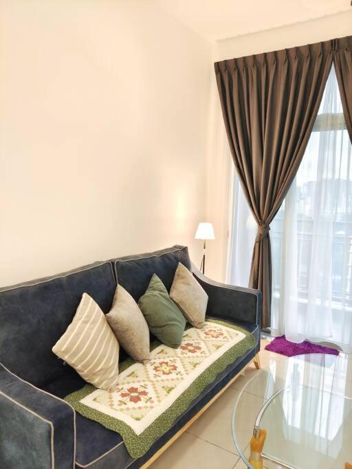 A1403 Jb City Sks Habitat Larkin 2Br 6Pax 100Mbps Netflix!! By Stay ยะโฮร์บาห์รู ภายนอก รูปภาพ